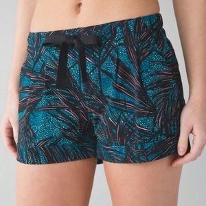 Lululemon Spring Break Away shorts II